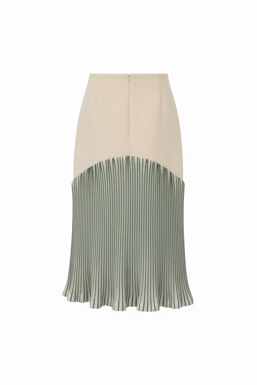 Contour Pleated Skirt
